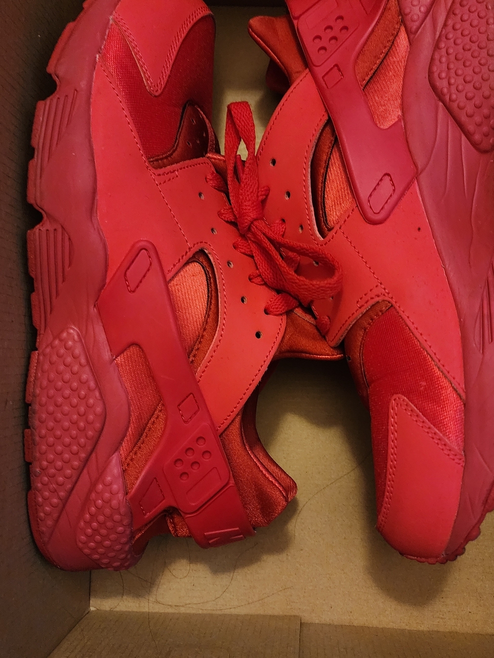 Nike All-Red Women's Huarache Athletic Sneakers